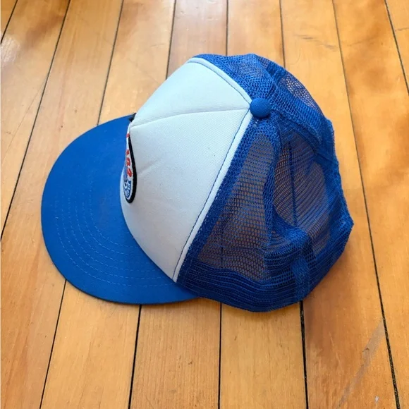 Blink-182 2011 Limited Tour Trucker Hat - Picture 4 of 5